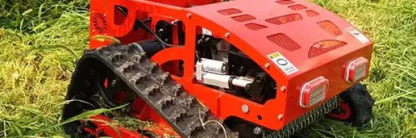 robot tondeuse à gazon télécommandé